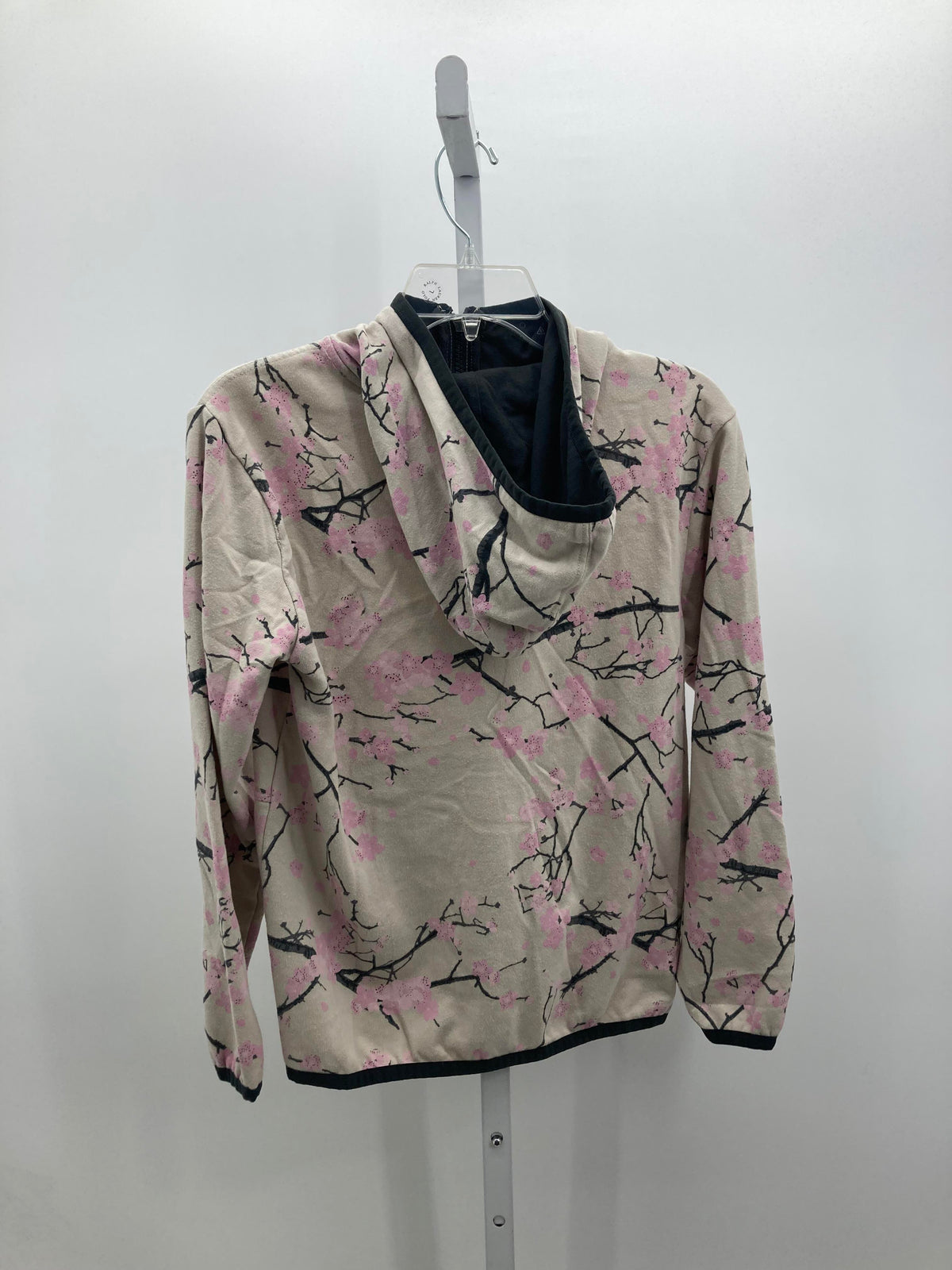 New Balance Size 14-16 Girls Long Sleeve Shirt