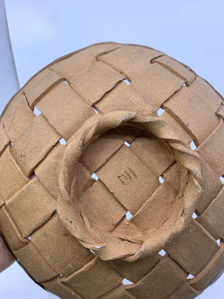 WOVEN POTTERY BASKET RED/GREEN/BROWN BRANCH BOWL.