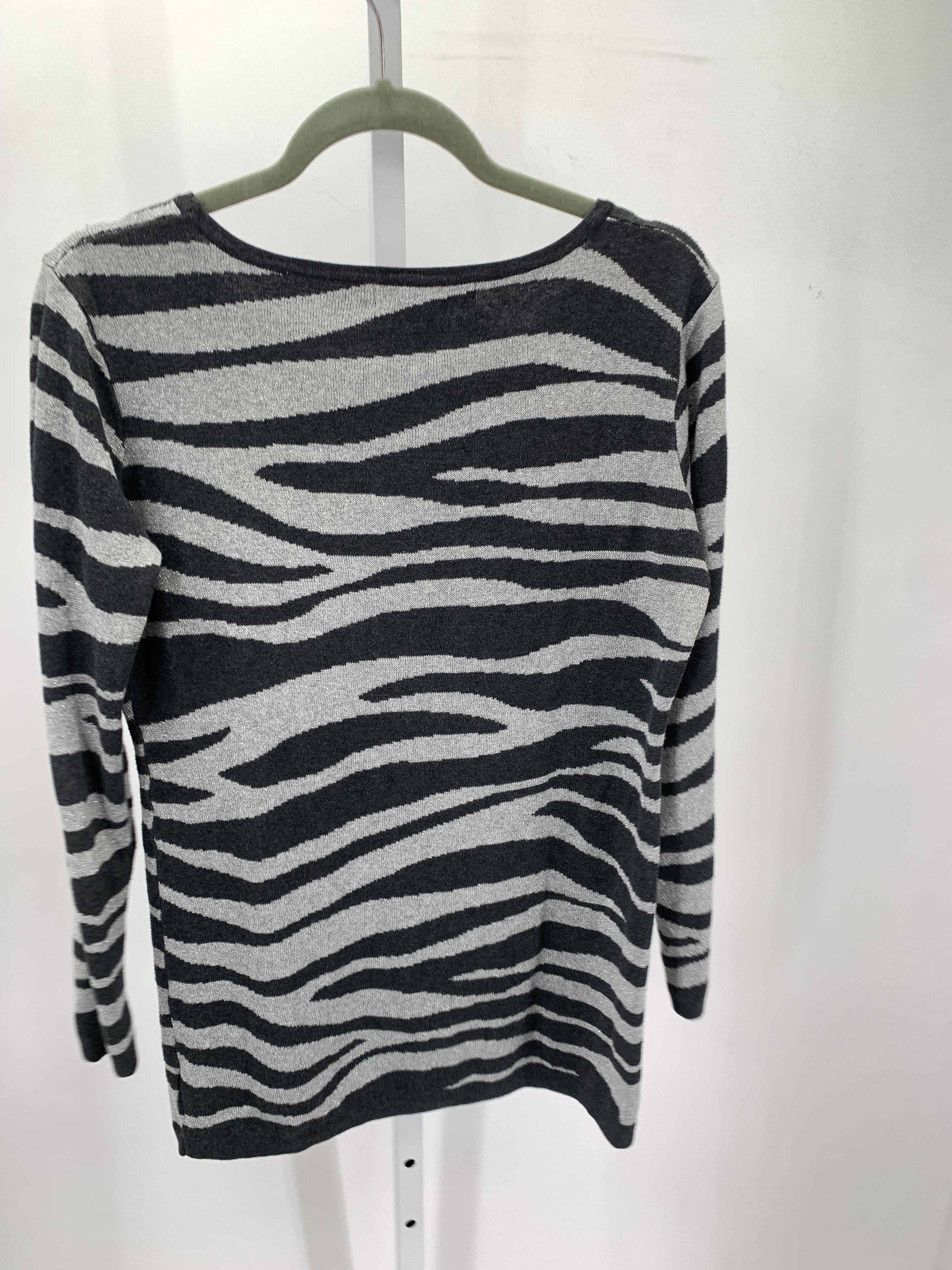 Forever 21 Size Medium Juniors Long Sleeve Sweater