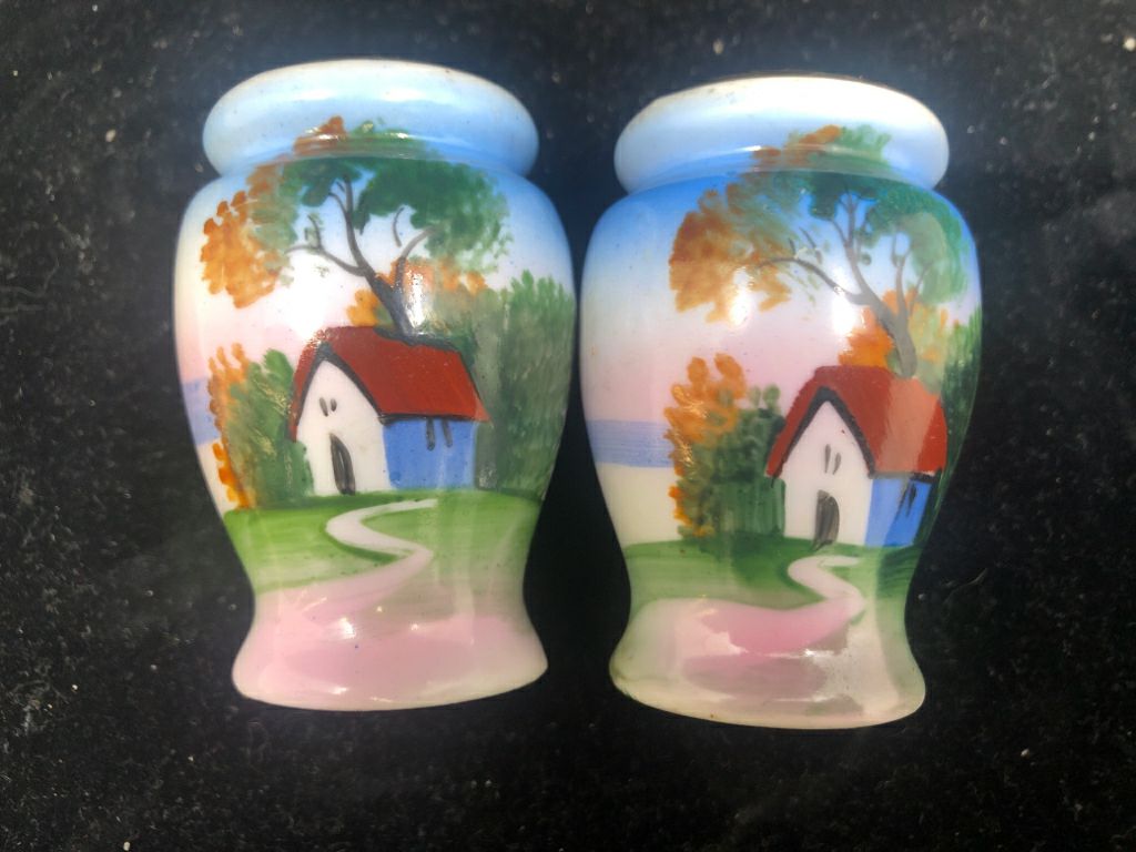 VTG HOUSE SALT + PEPPER SHAKERS.