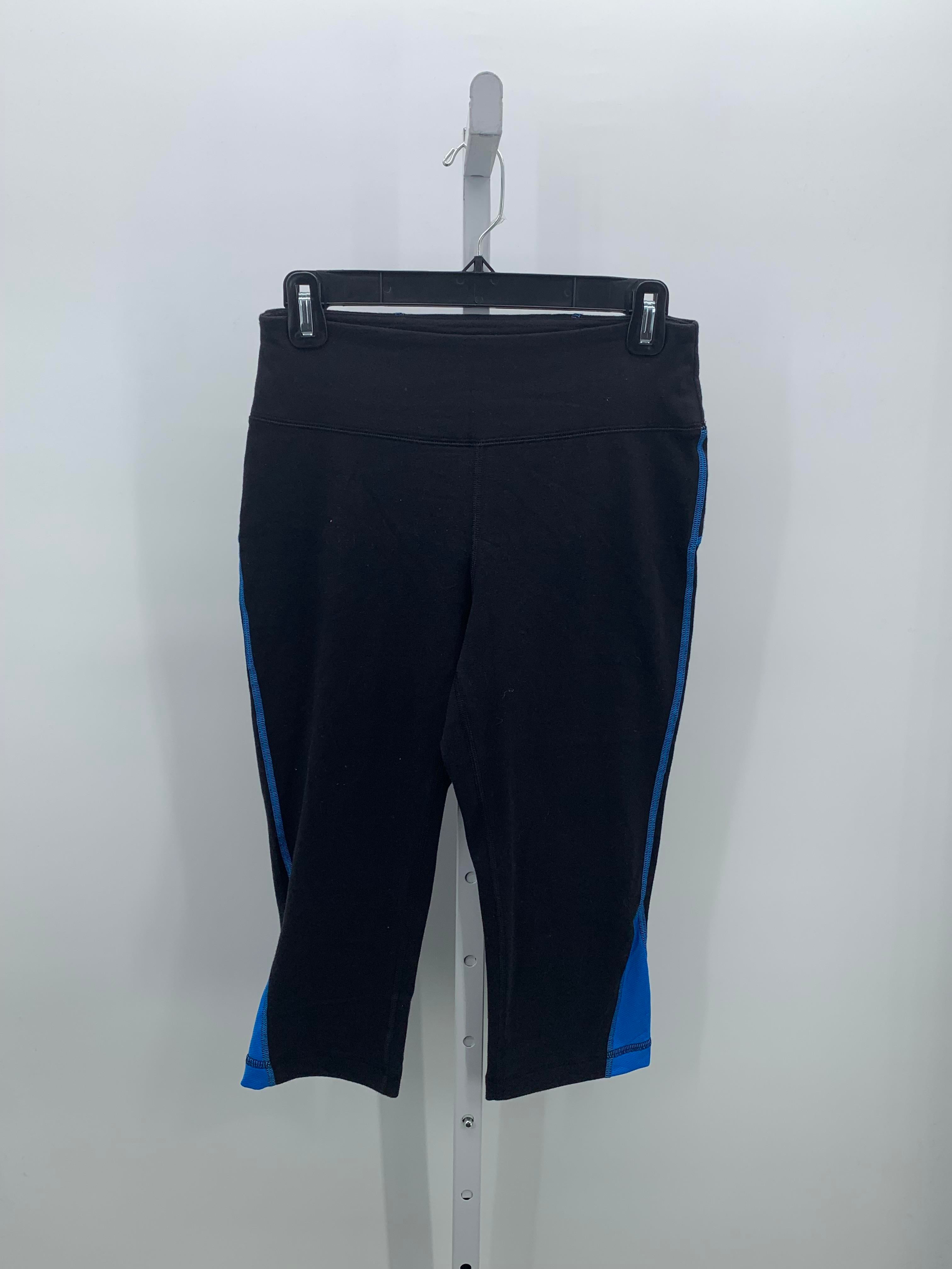 Tek Gear Size Medium Misses Capri Pants