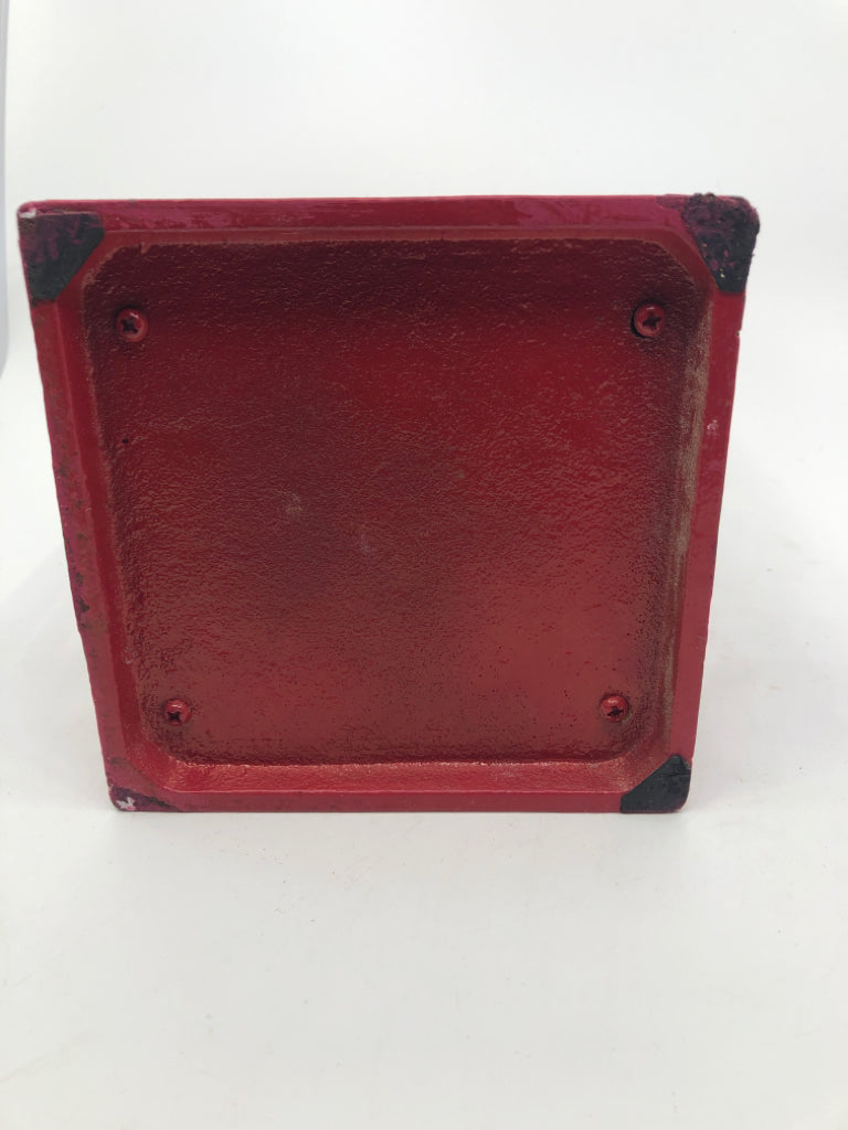 HEAVY IRON RED PAINTED SQUARE CANDLE HOLDER SCROLL DESIGN.