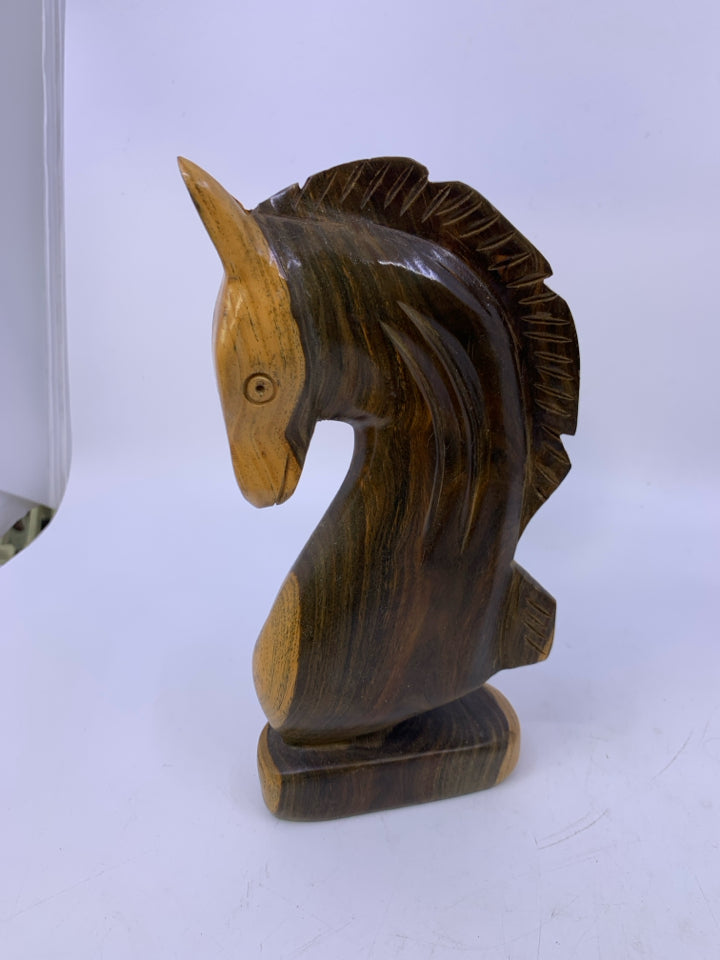 WOOD CARVED 2 TONED HORSE HEAD.
