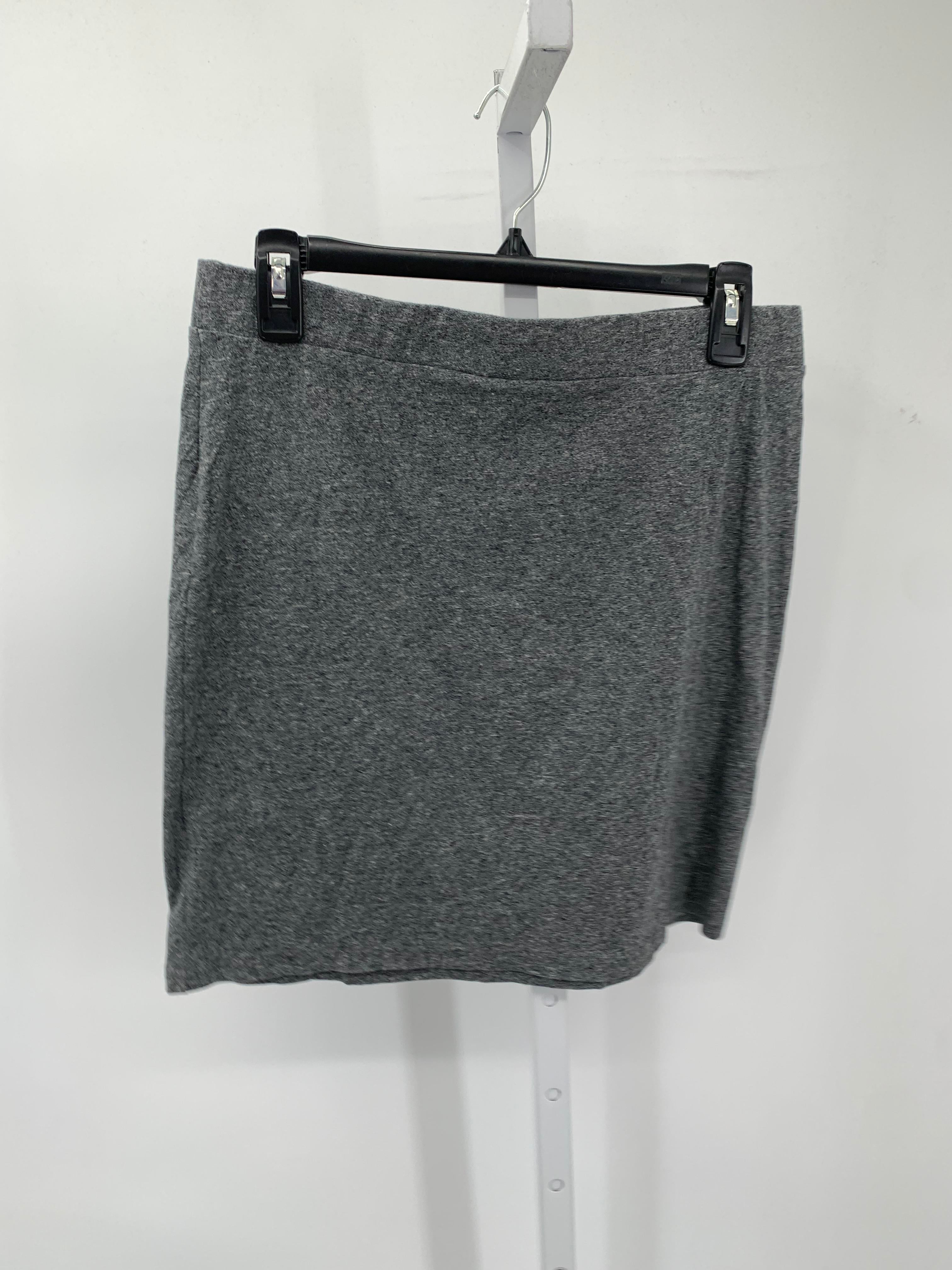 Divided Size Large Misses Skirt