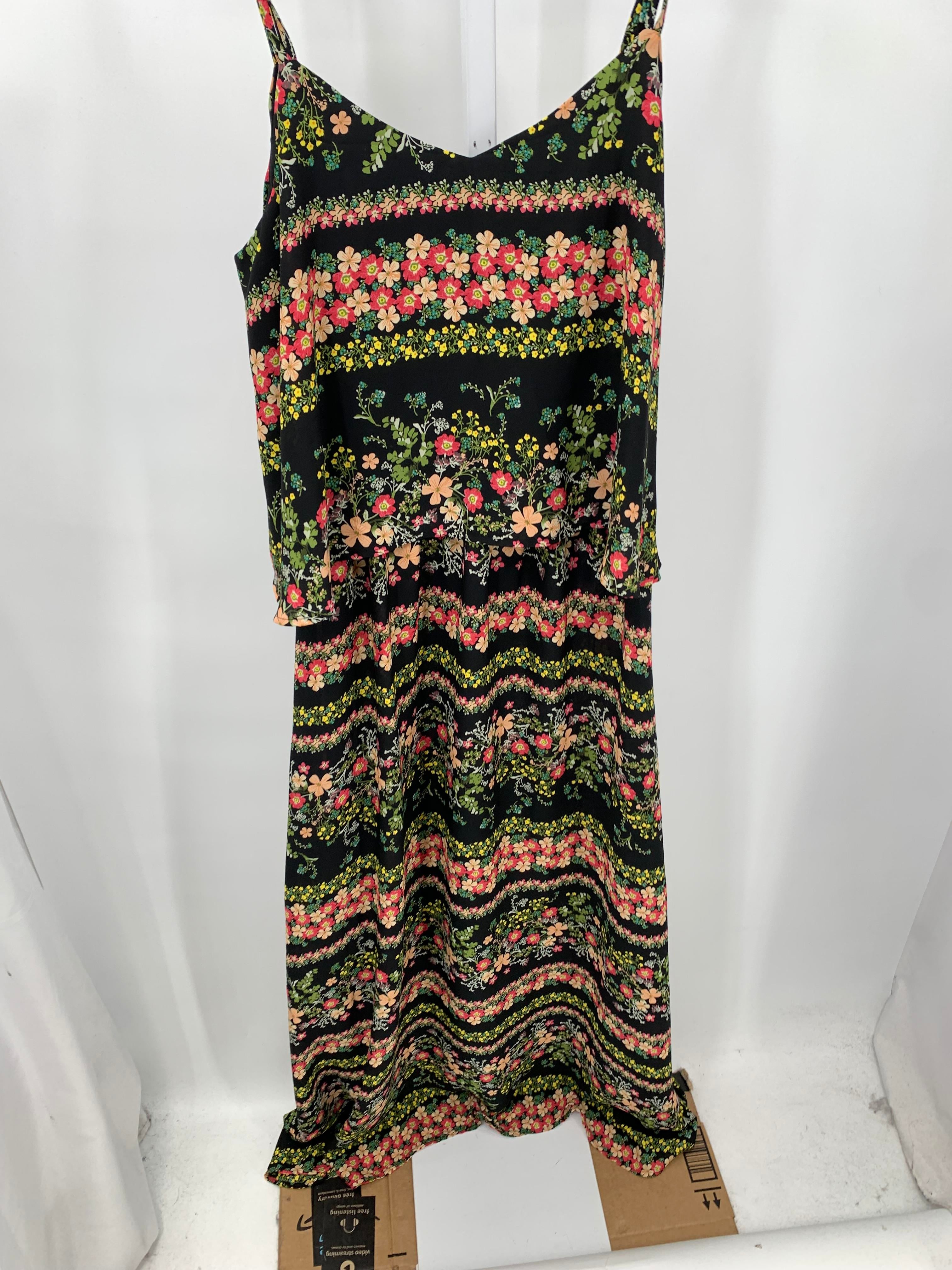 BB Dakota Size Large Misses Sundress