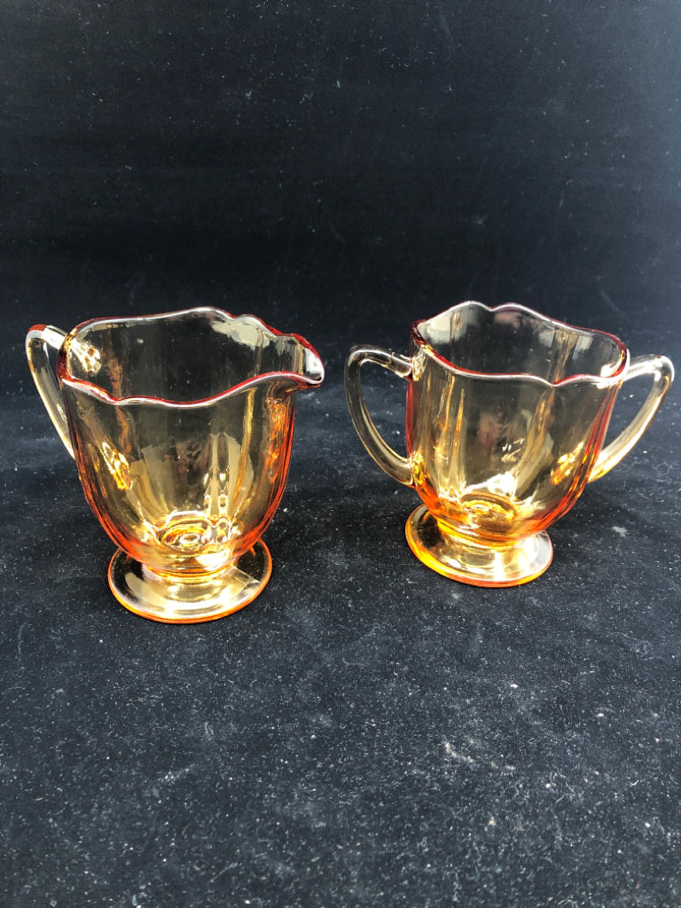 VTG AMBER GLASS CREAMER AND SUGAR.