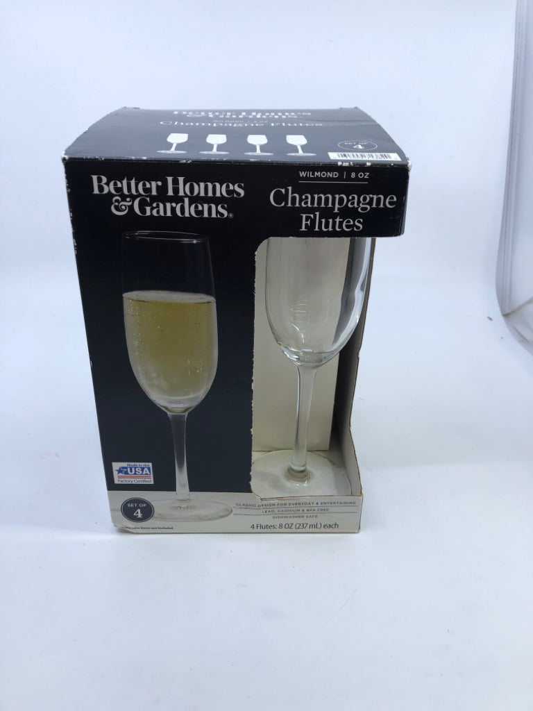 4 NIB CHAMPAGNE FLUTES.