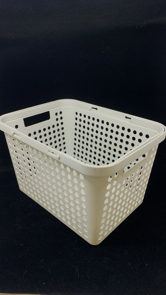 GREY PLASTIC STORAGE BIN W/HANDLES.