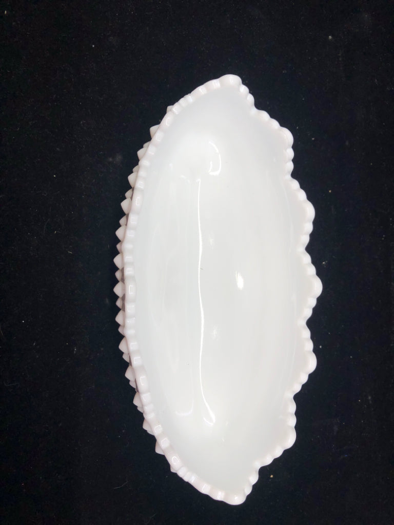 VTG OVAL FOOTED HOBNAIL MILK GLASS DISH.