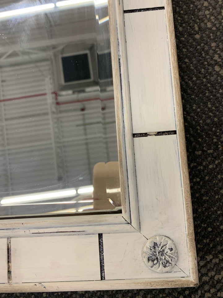 WHITE RECTANGLE DISTRESSED MIRROR.