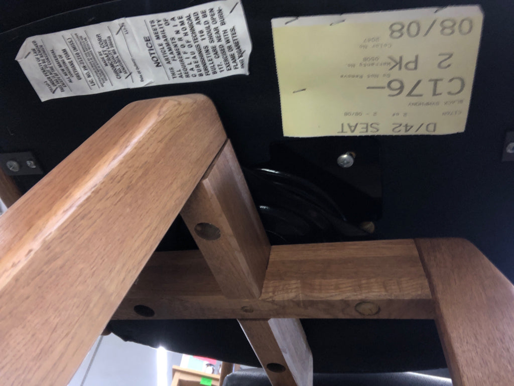 2 BLACK & WOOD SWIVEL BAR STOOL CHAIRS.