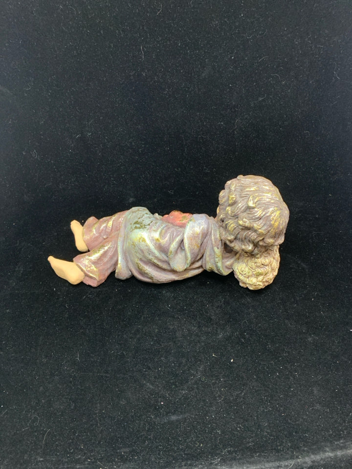 CHERUB LAYING SHELF DECOR.