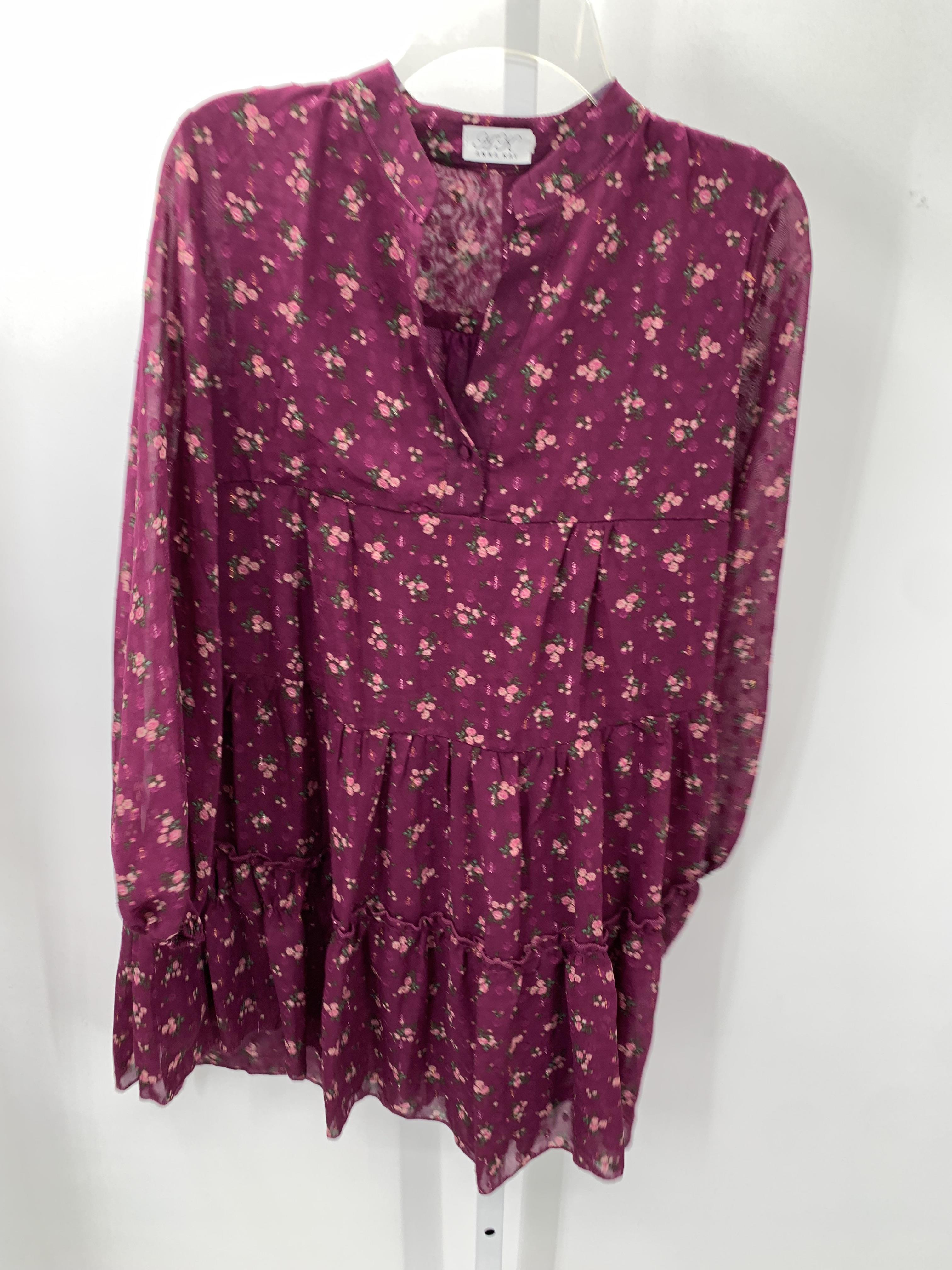 Size Medium Misses Long Sleeve Dress