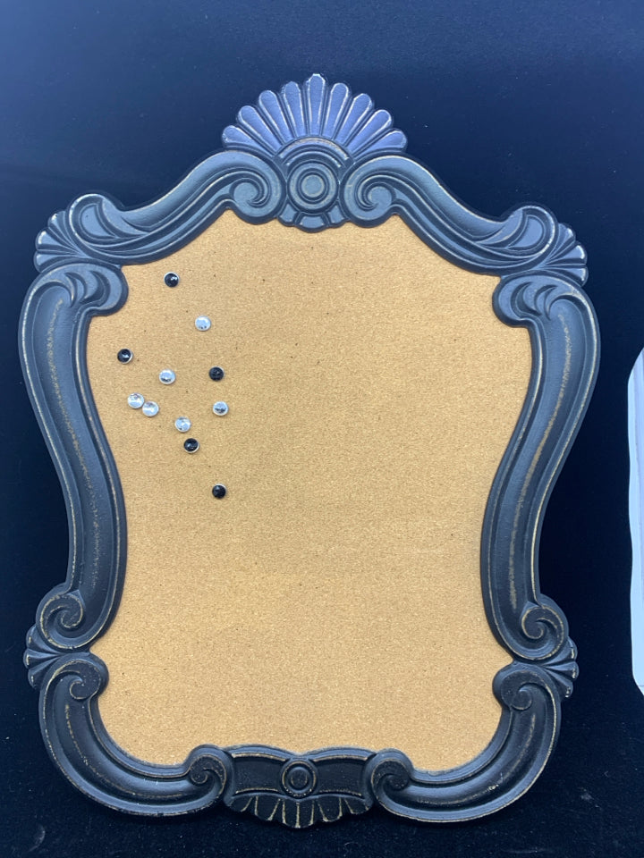 BLACK DISTRESSED FRAME CORK BOARD.