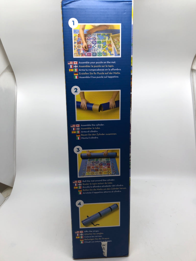 NIB PUZZLE ROLL AWAY MAT.