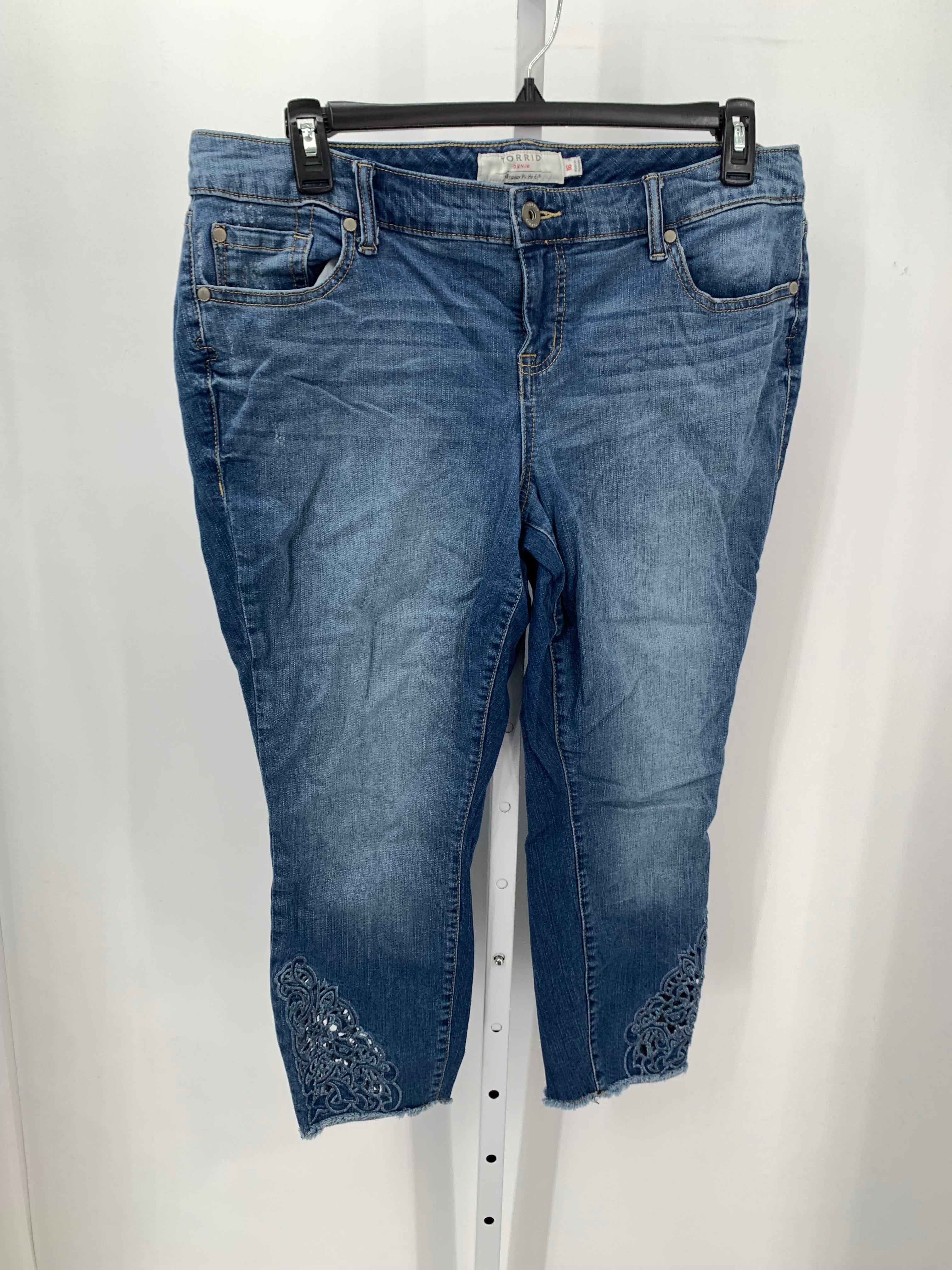 Torrid Size 16 W Womens Capri Pants