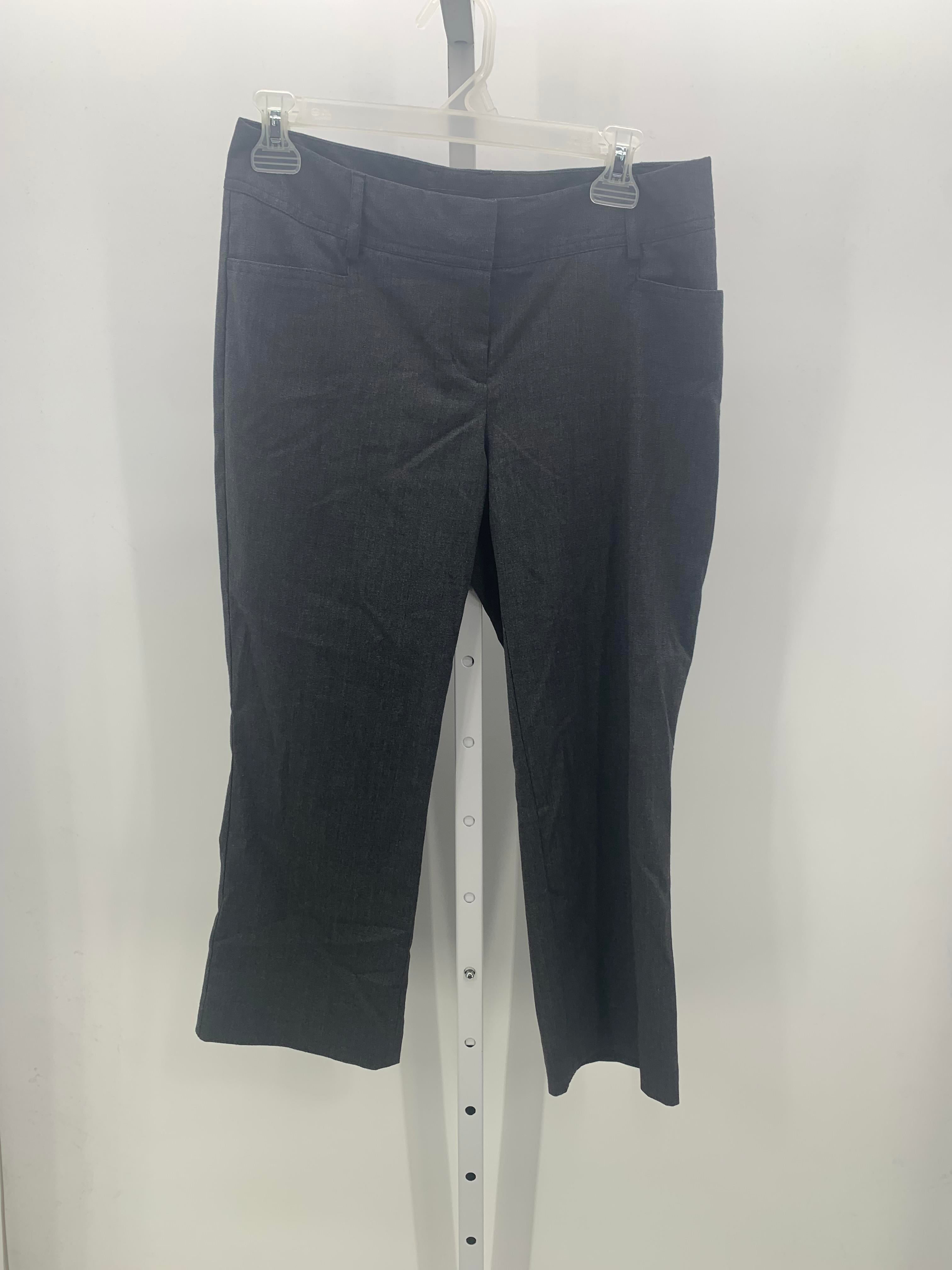 Express Size 4 Misses Cropped Pants