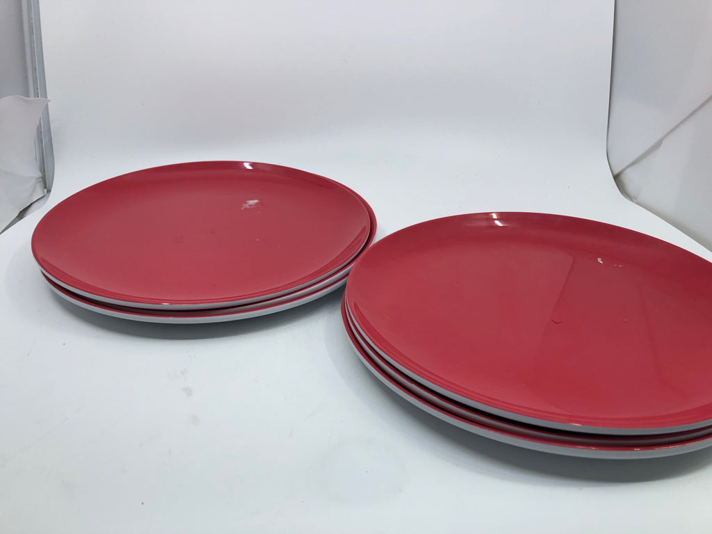 6 HOT PINK MELAMINE DINNER PLATES.