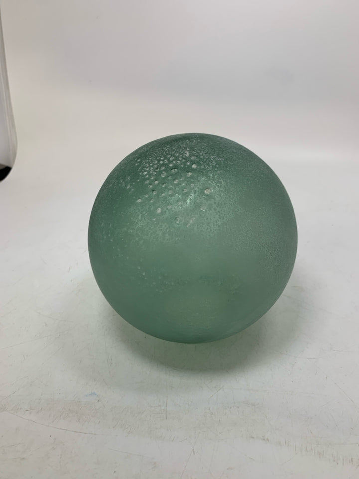 GREEN FROSTED ORB.