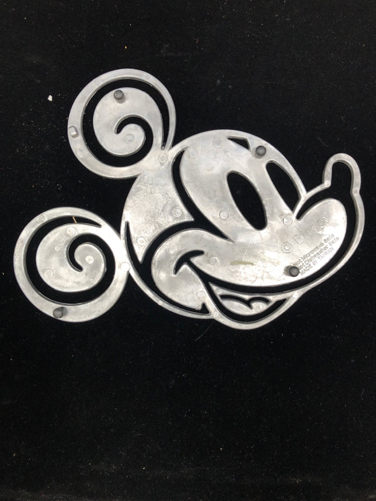 DISNEY MICKEY MOUSE ALUMINUM METAL TRIVET.