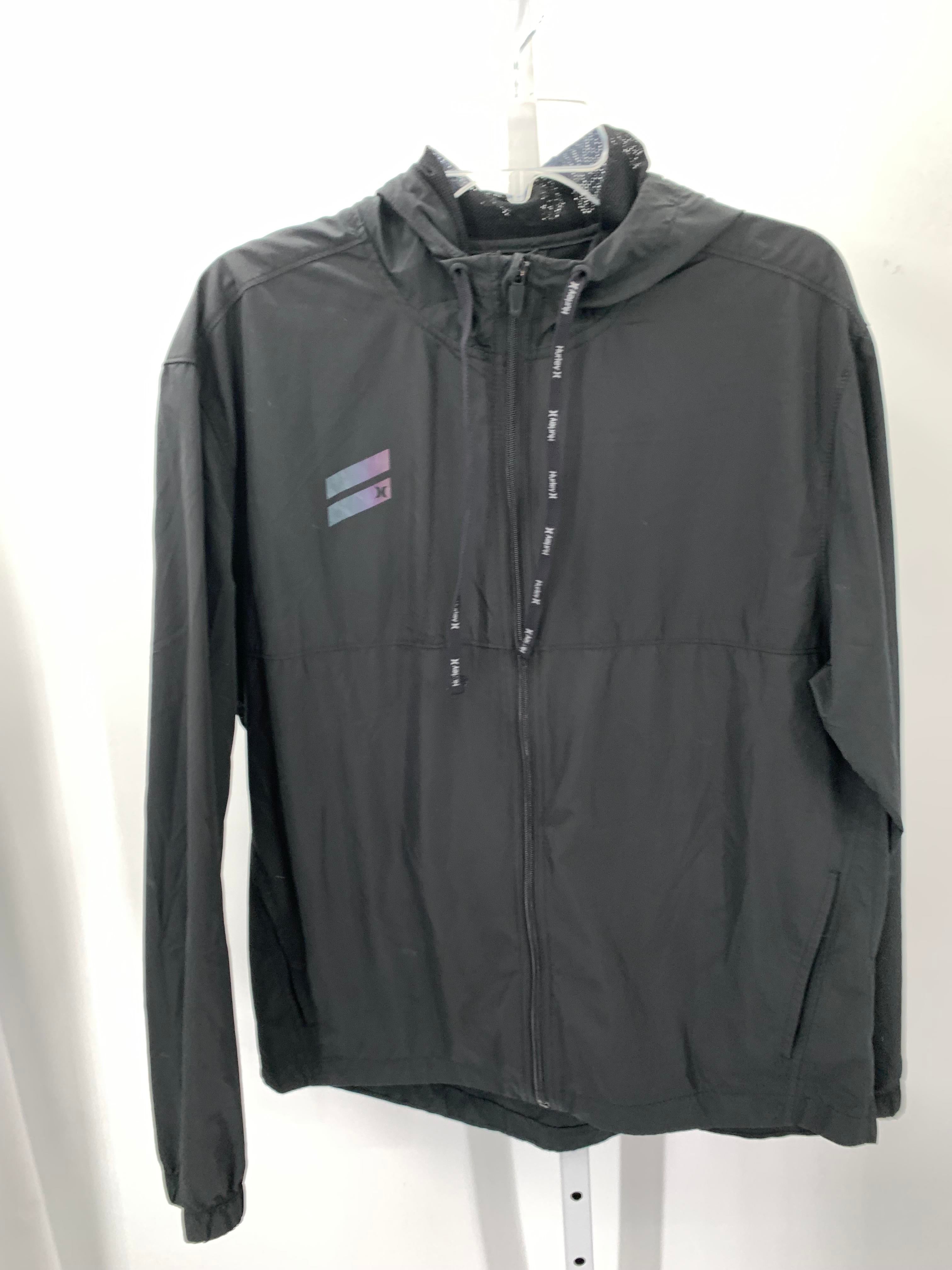 HOODED WINDBREAKER
