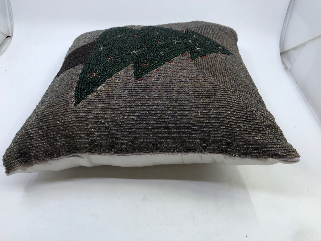 SQUARE BEADED CHRISTMAS TREE PILLOW.