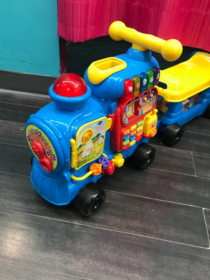VTech Sit-to-Stand Ultimate Alphabet Train