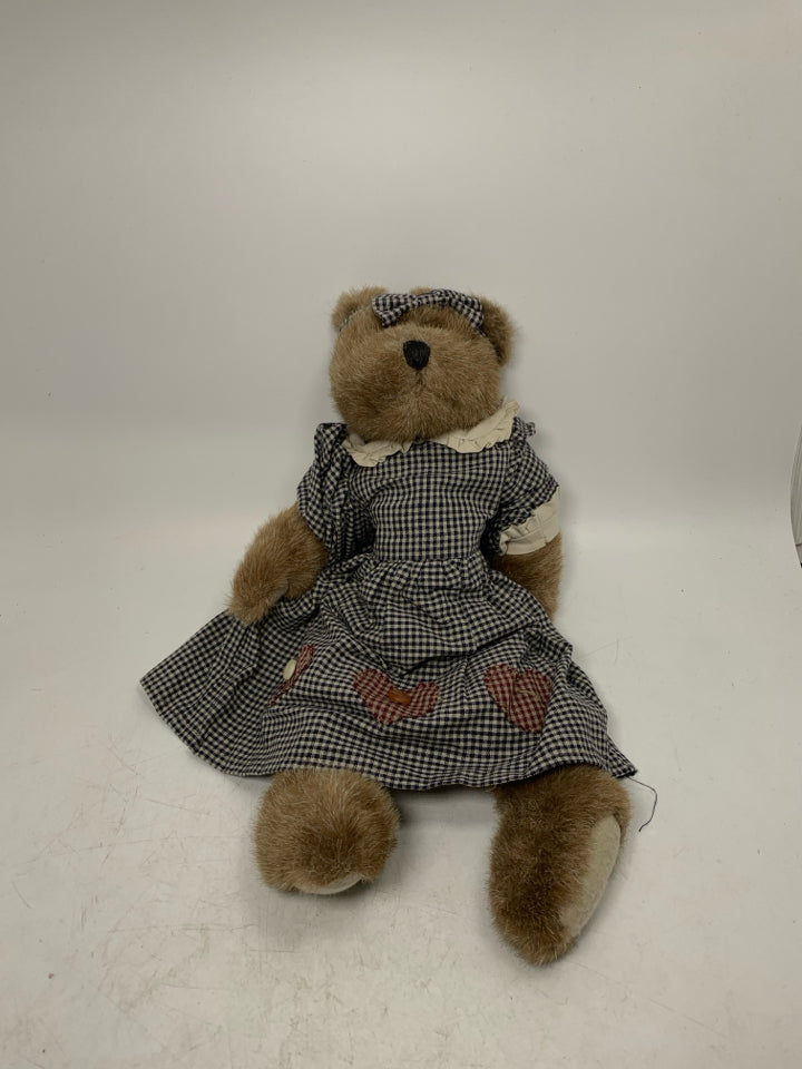 PLAID DRESS W/ HEARTS BOYDS BEAR.