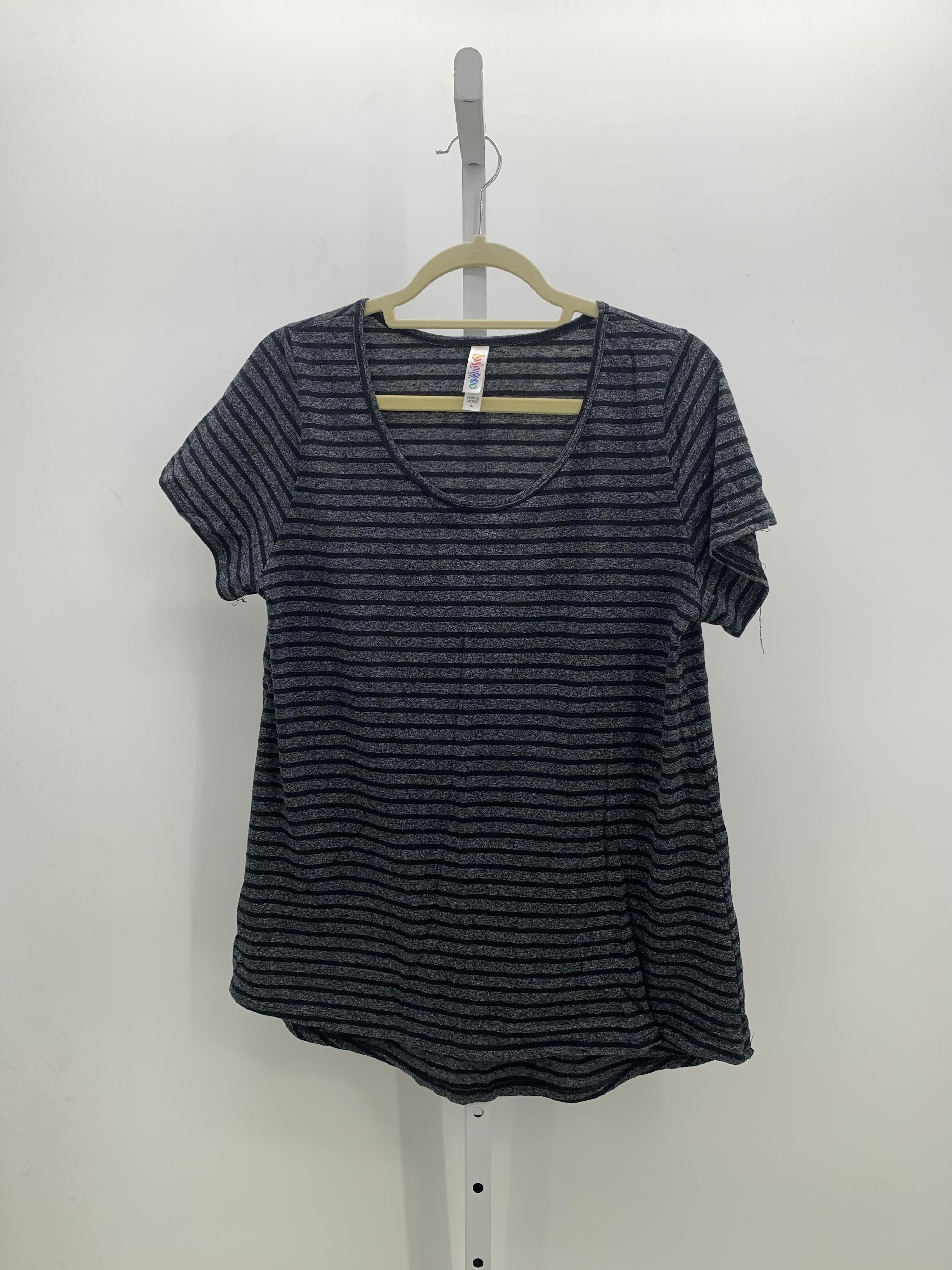 Lularoe Size Extra Large Misses Short Sleeve Shirt