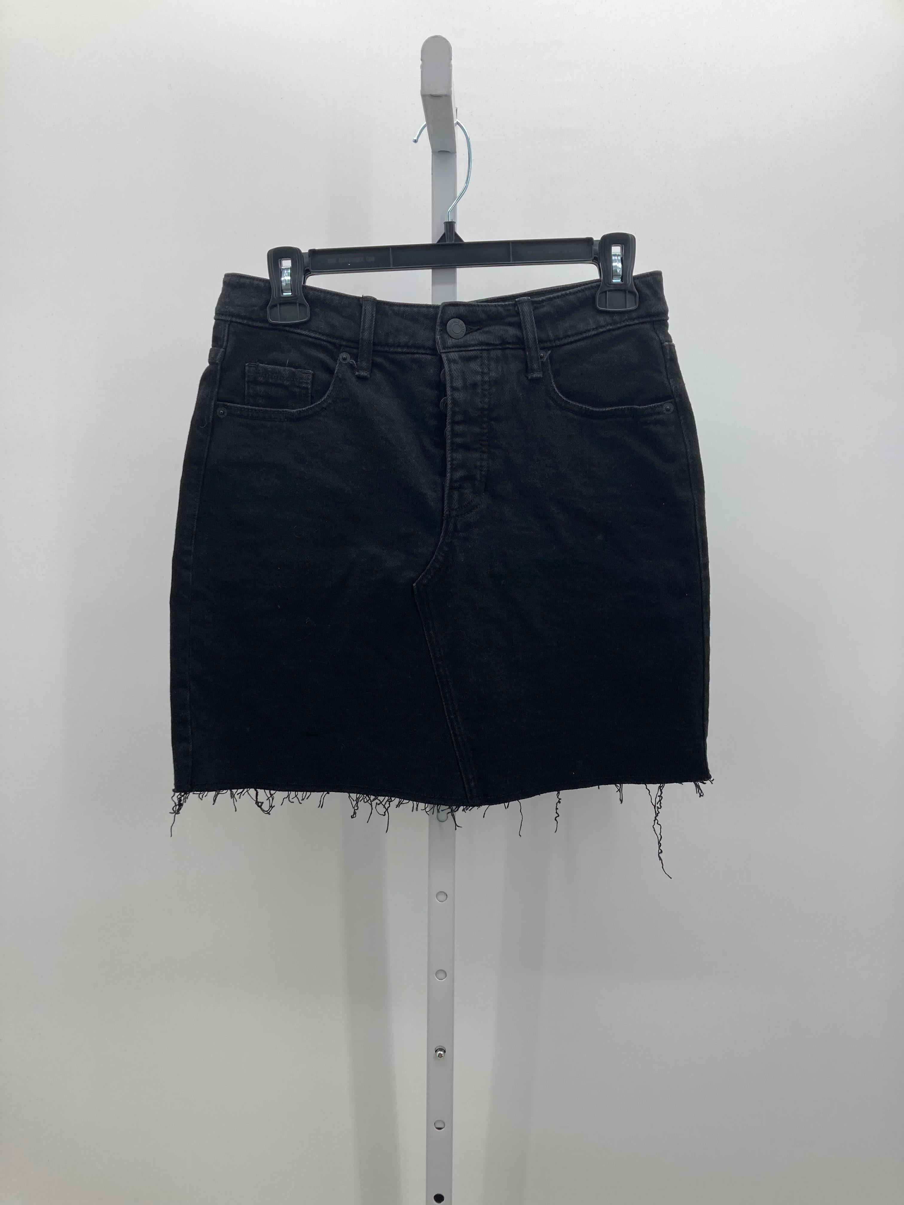Old Navy Size 4 Misses Skirt