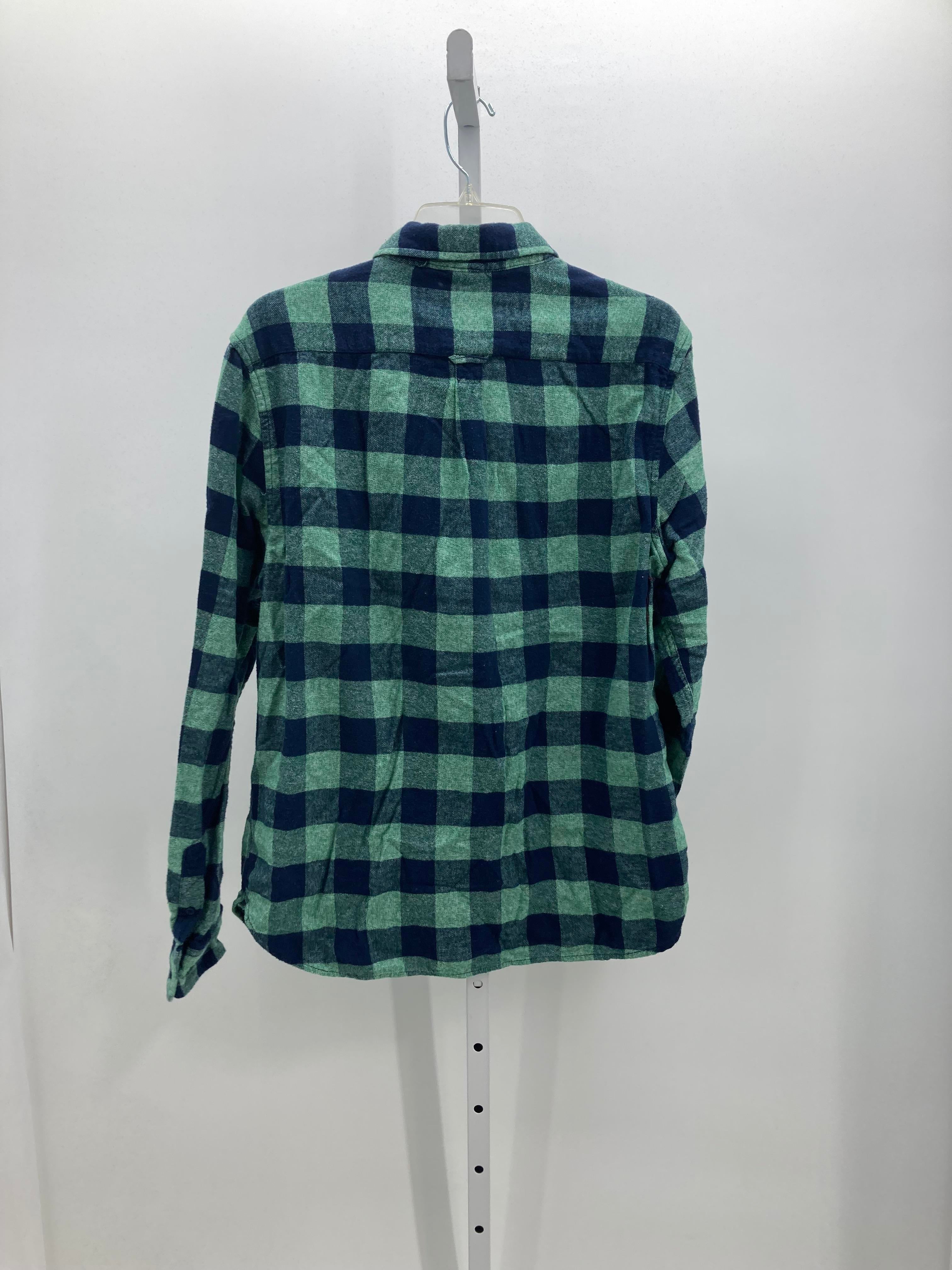 BLUE PLAID BTN DOWN.