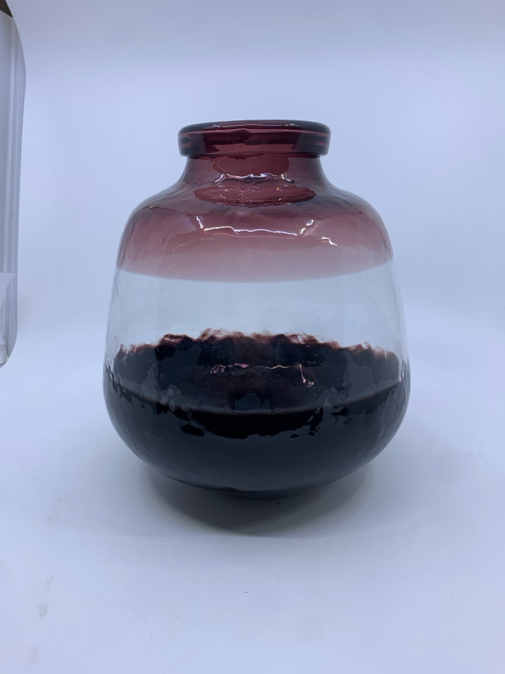 DARK PURPLE VASE TEXTURED.