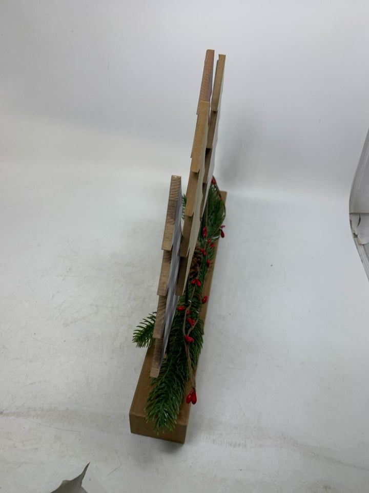 5 ASSORTED TREES ON STAND MERRY CHRISTMAS SIGN.