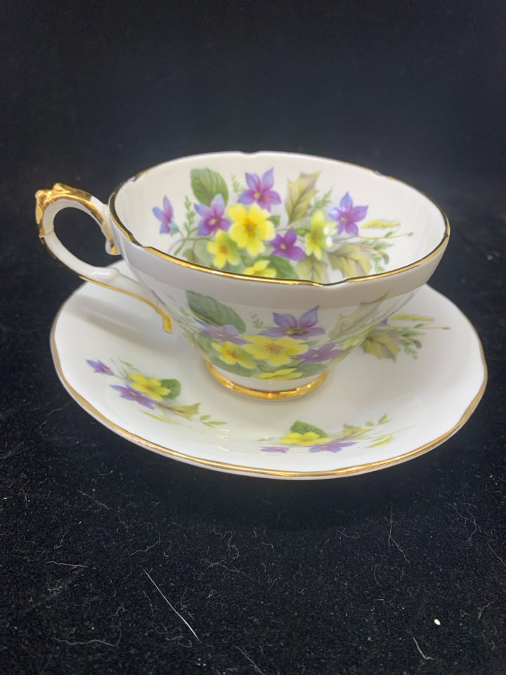 VTG WHITE W/YELLOW PURPLE FLORAL TEA CUP & SAUCER.
