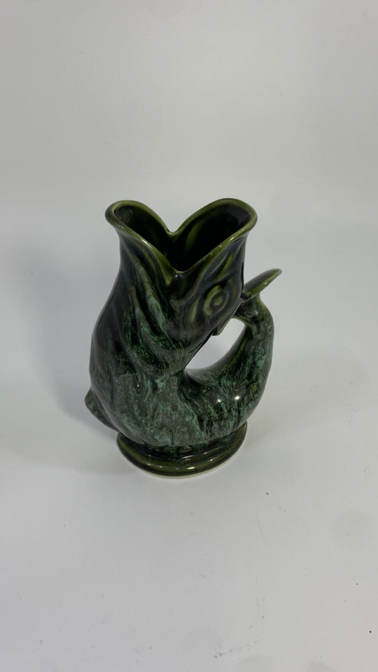 VTG FOSTERS FISH GURGLE JUG.