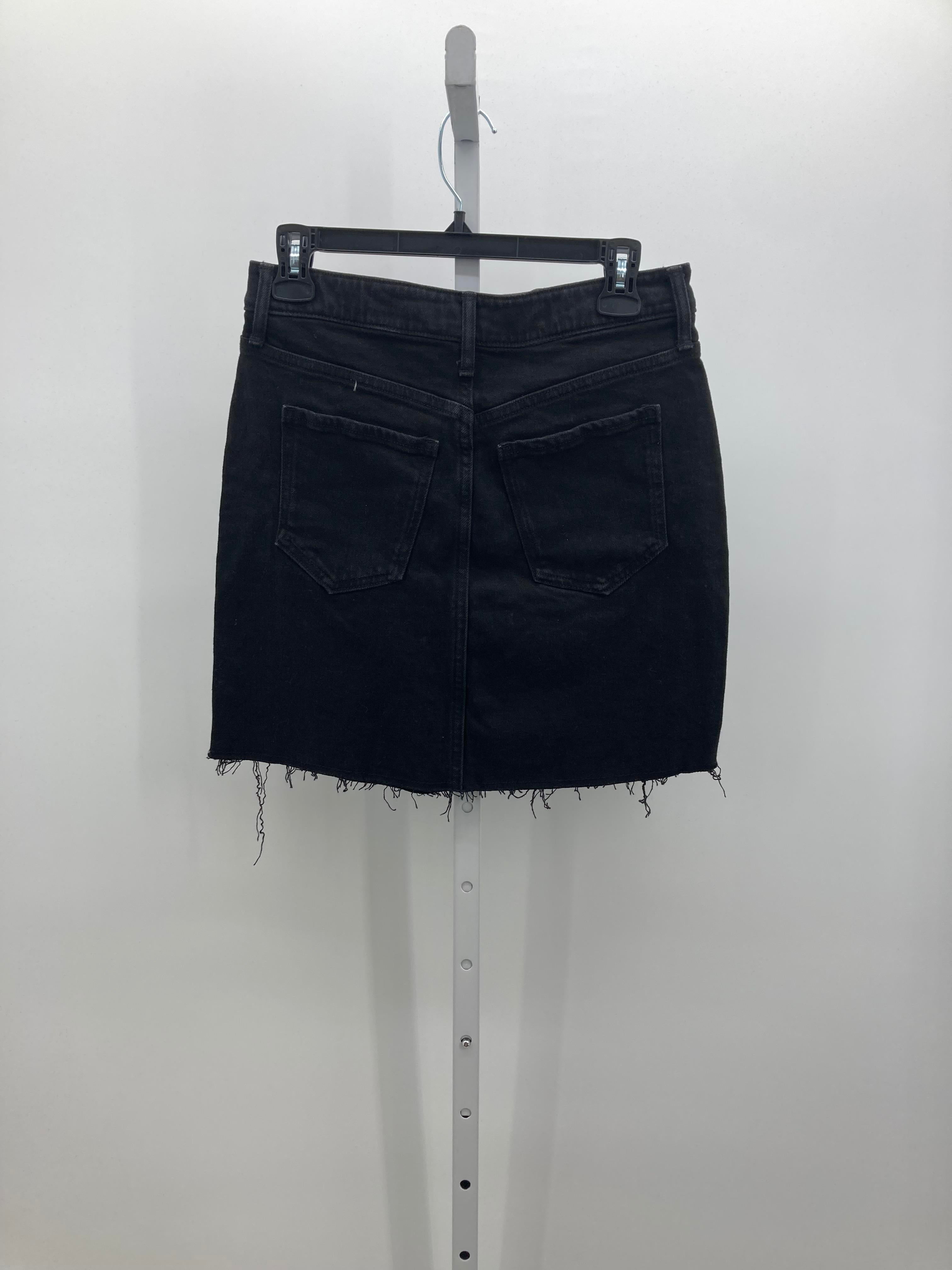 Old Navy Size 4 Misses Skirt