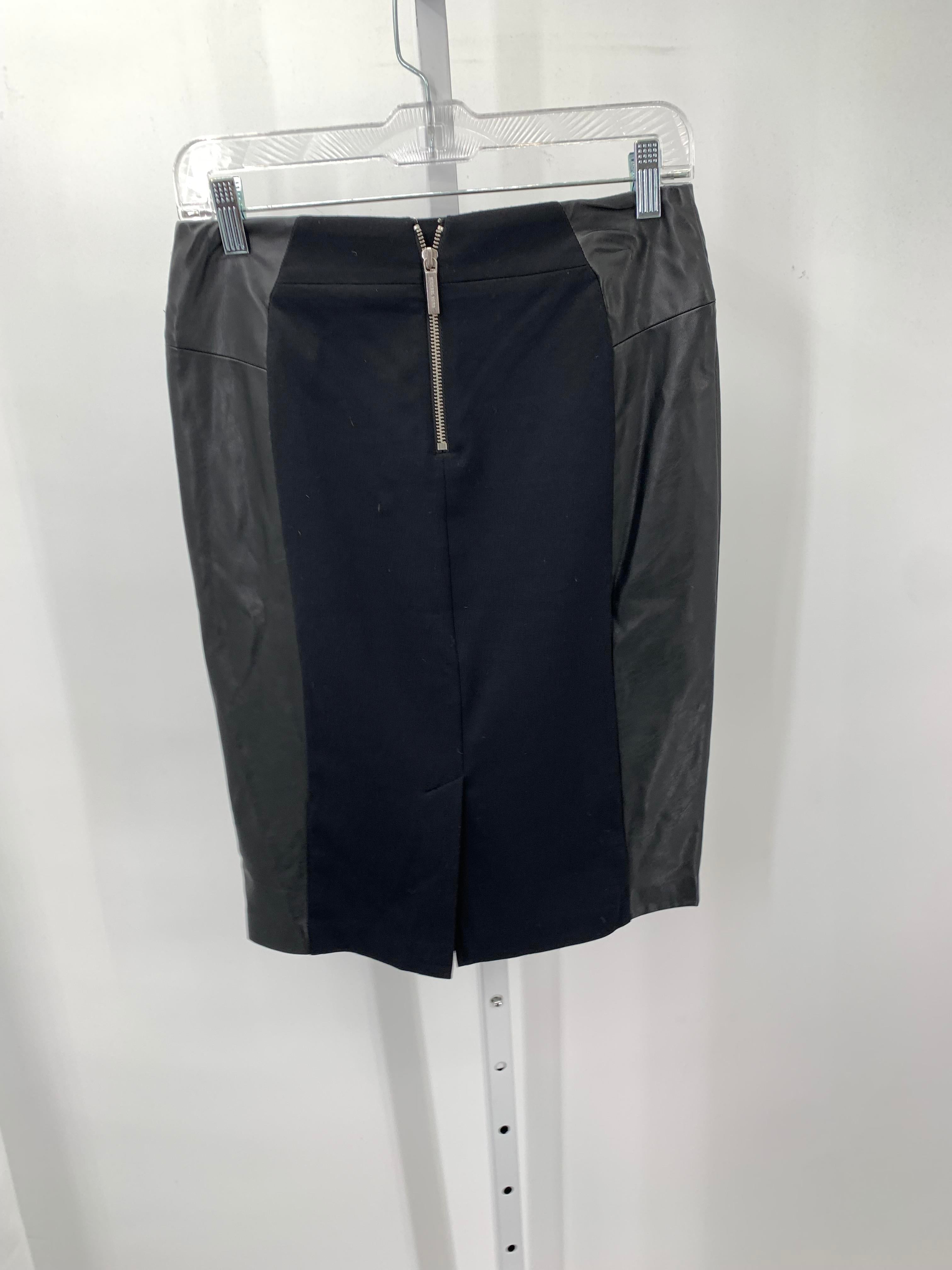 Michael Kors Size 4 Misses Skirt