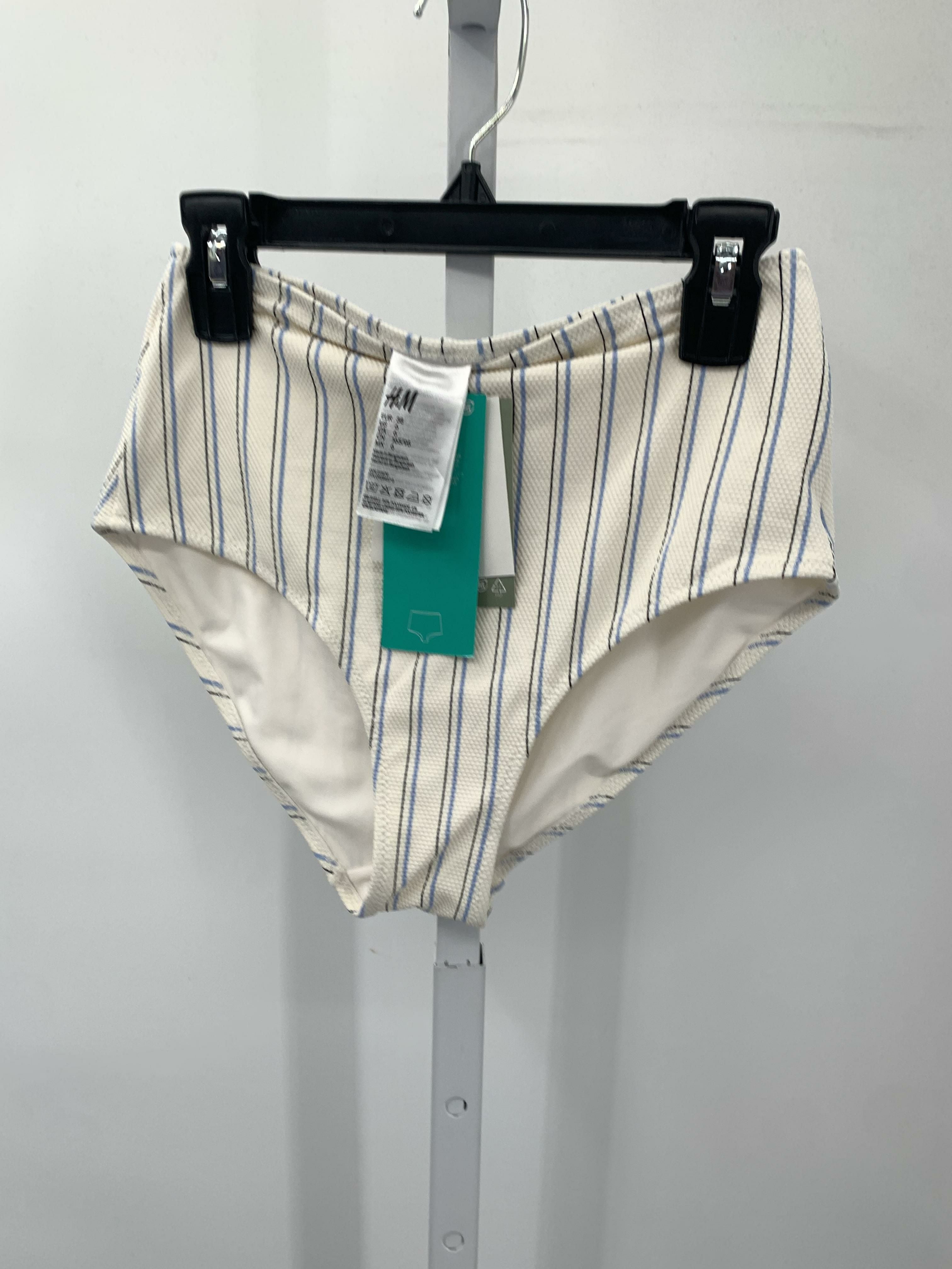 H&M Size 6 Misses Swimwear