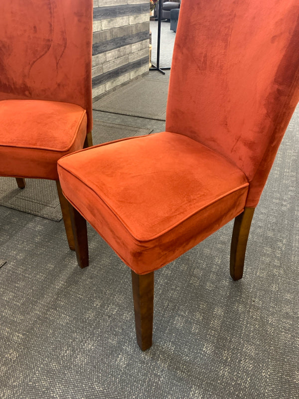 2 FAUX VELVET ORANGE ACCENT CHAIRS W WOOD LEGS.