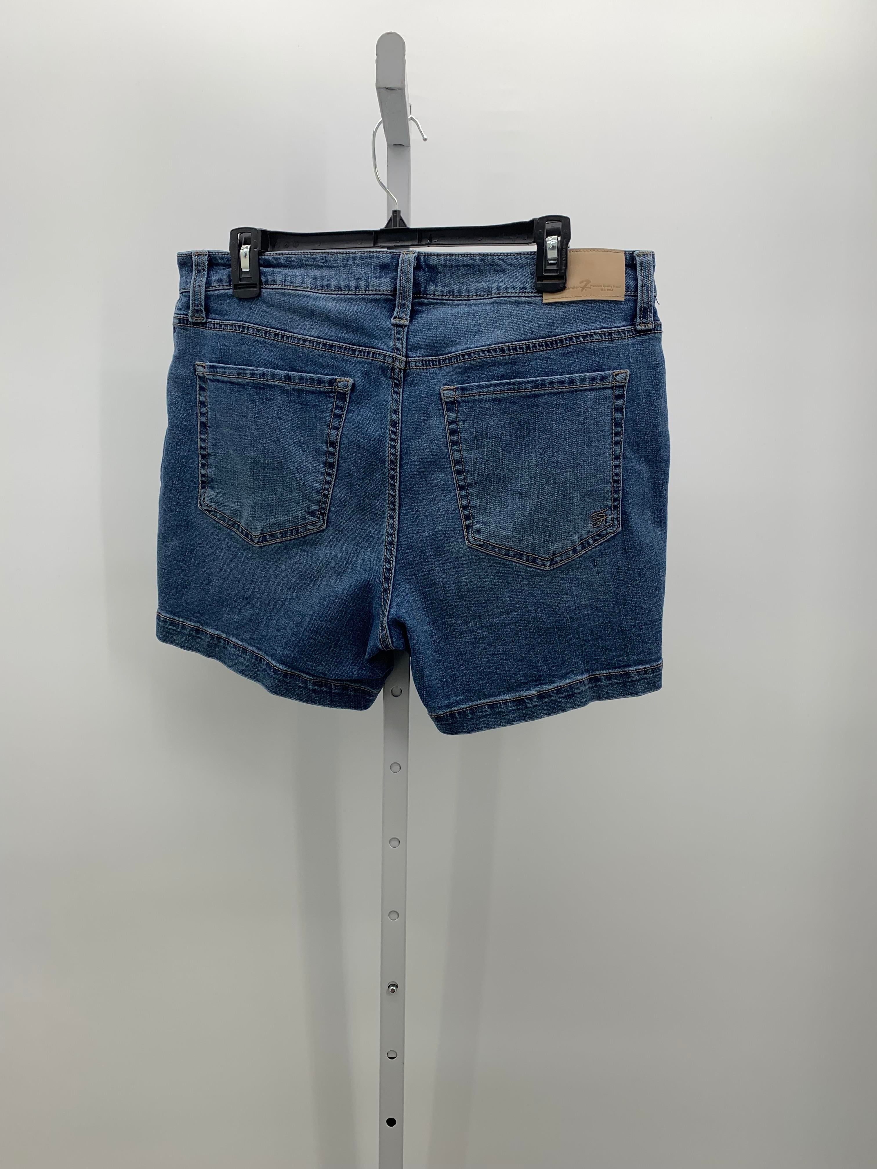 Seven Apparel Size 12 Misses Shorts