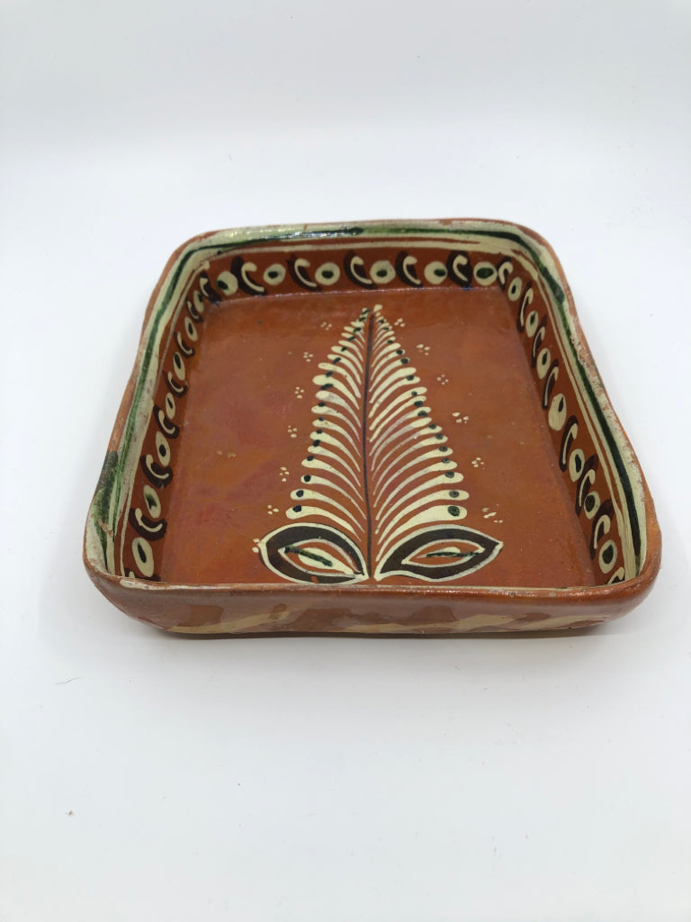 RED AND CREAM POTTERY TRAY.