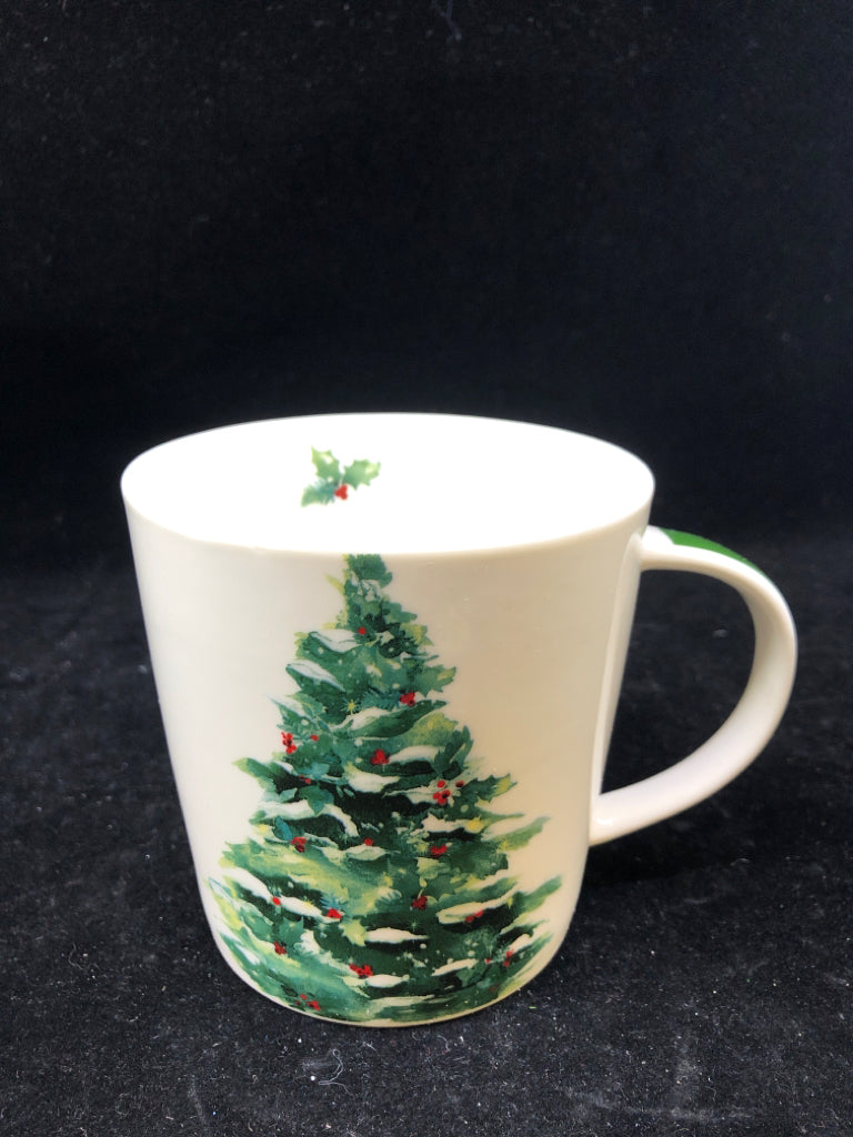 WHITE MUG W/ CHRISTMAS TREE.
