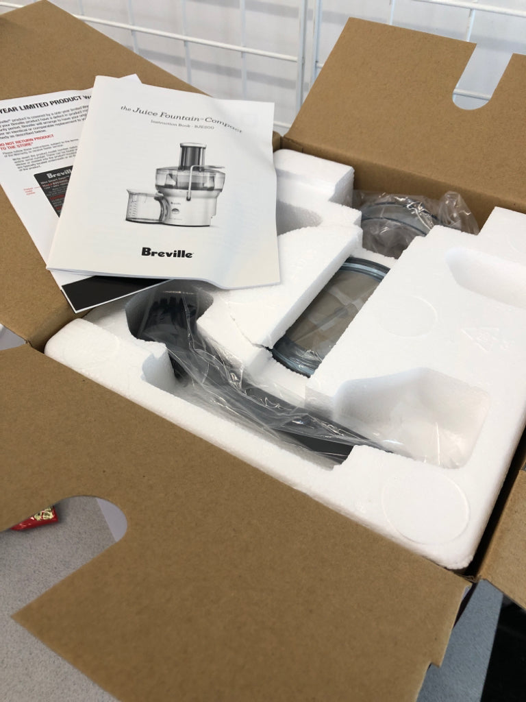 NIB BREVILLE THE JUICE FOUNTAIN COMPACT.