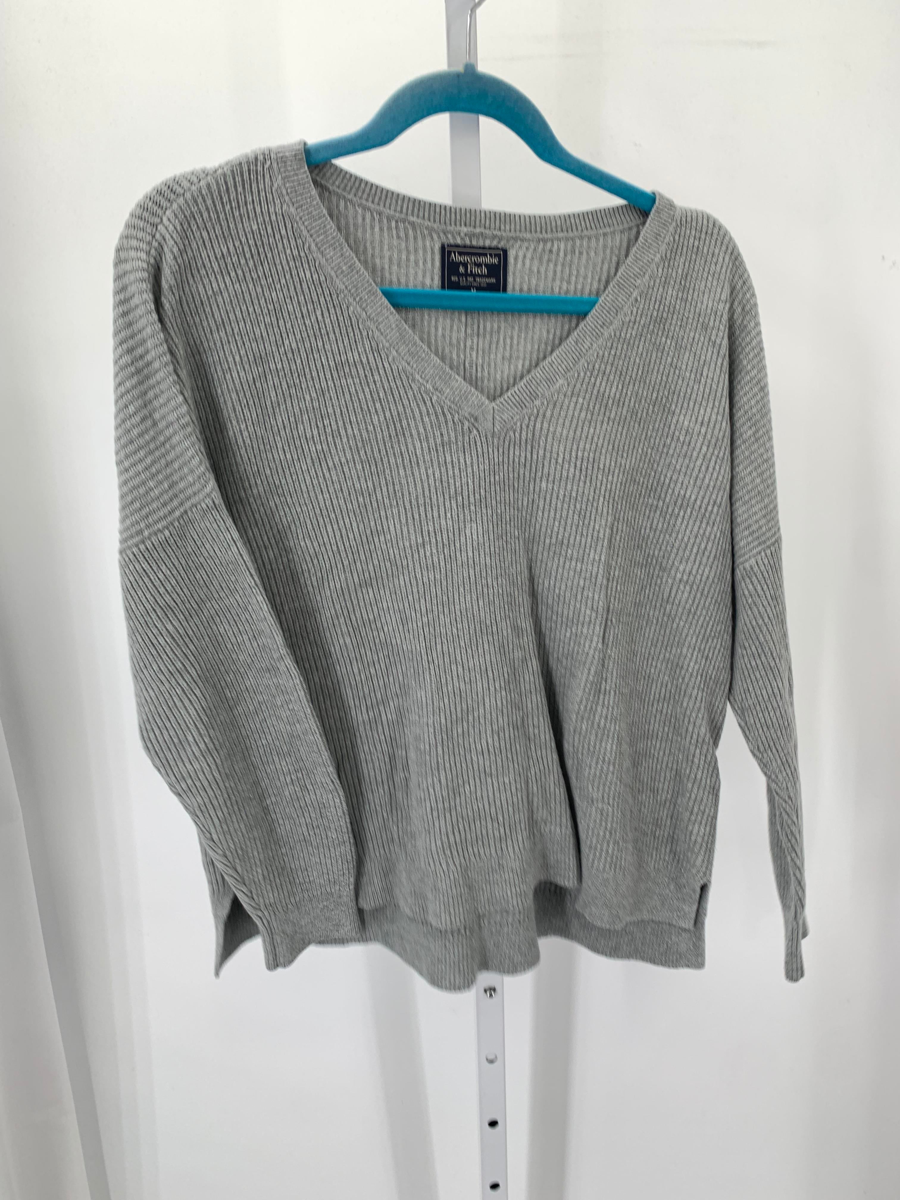 Abercrombie Size Medium Juniors Long Sleeve Sweater