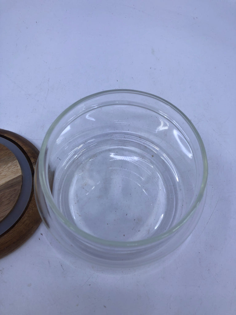 WOOD TOP GLASS CANISTER.