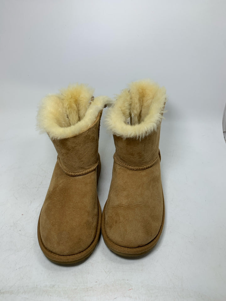 UGG 1017397K Kids Mini Bailey Bow II Boots
