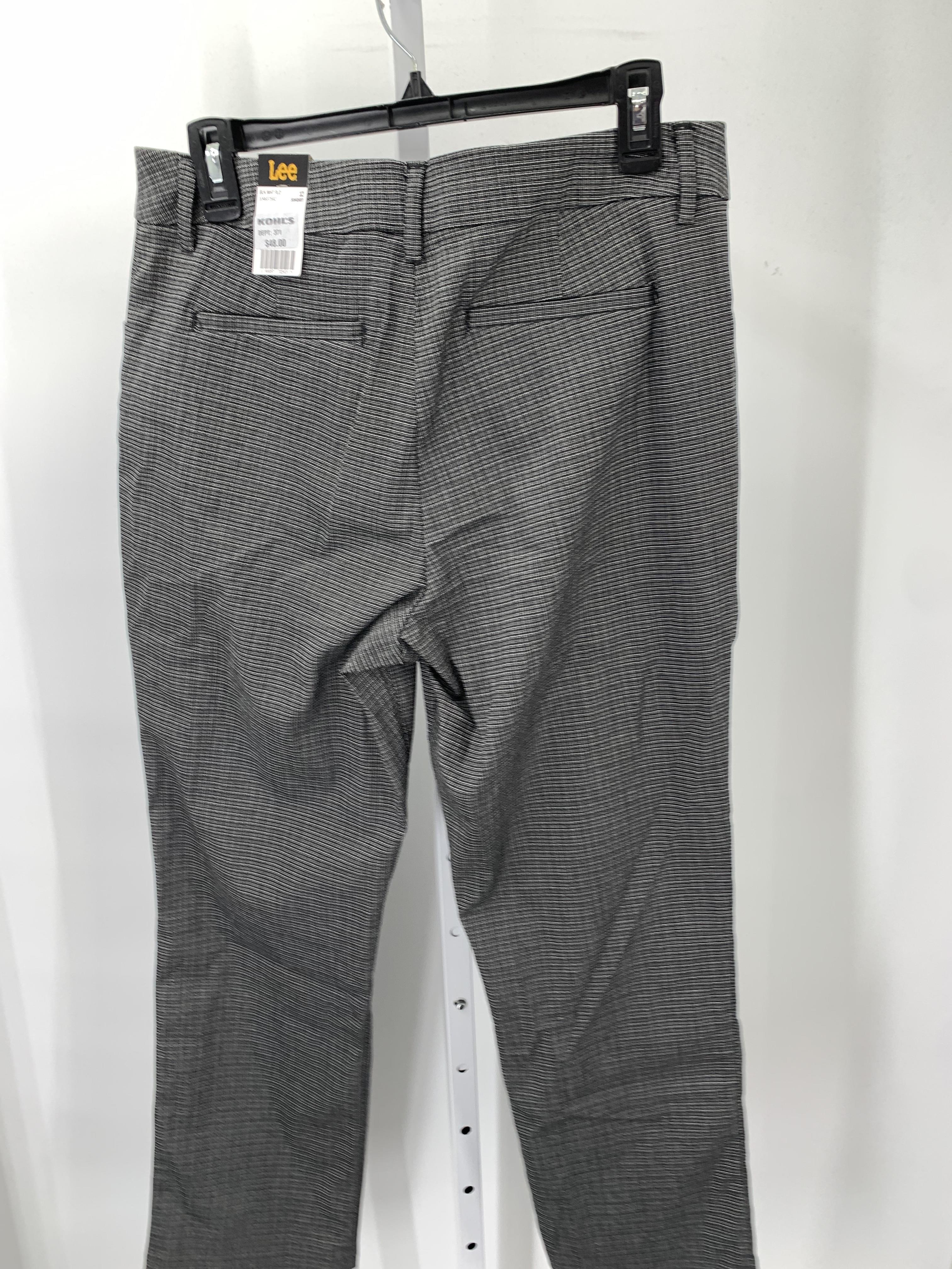 Lee Size 12 Short Misses Pants