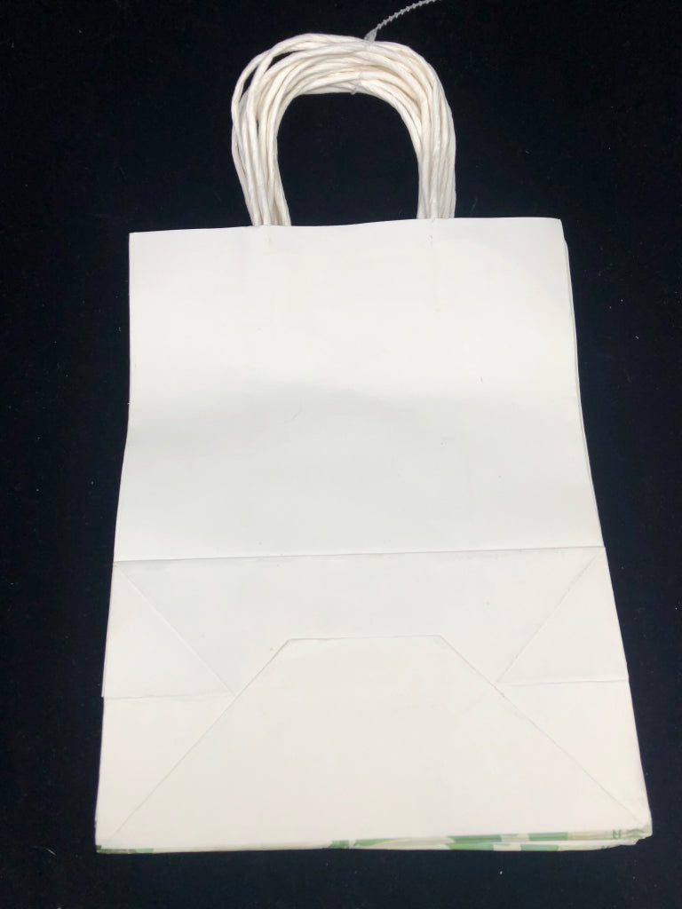 10 PK WELCOME BAGS W WHITE FLORAL.