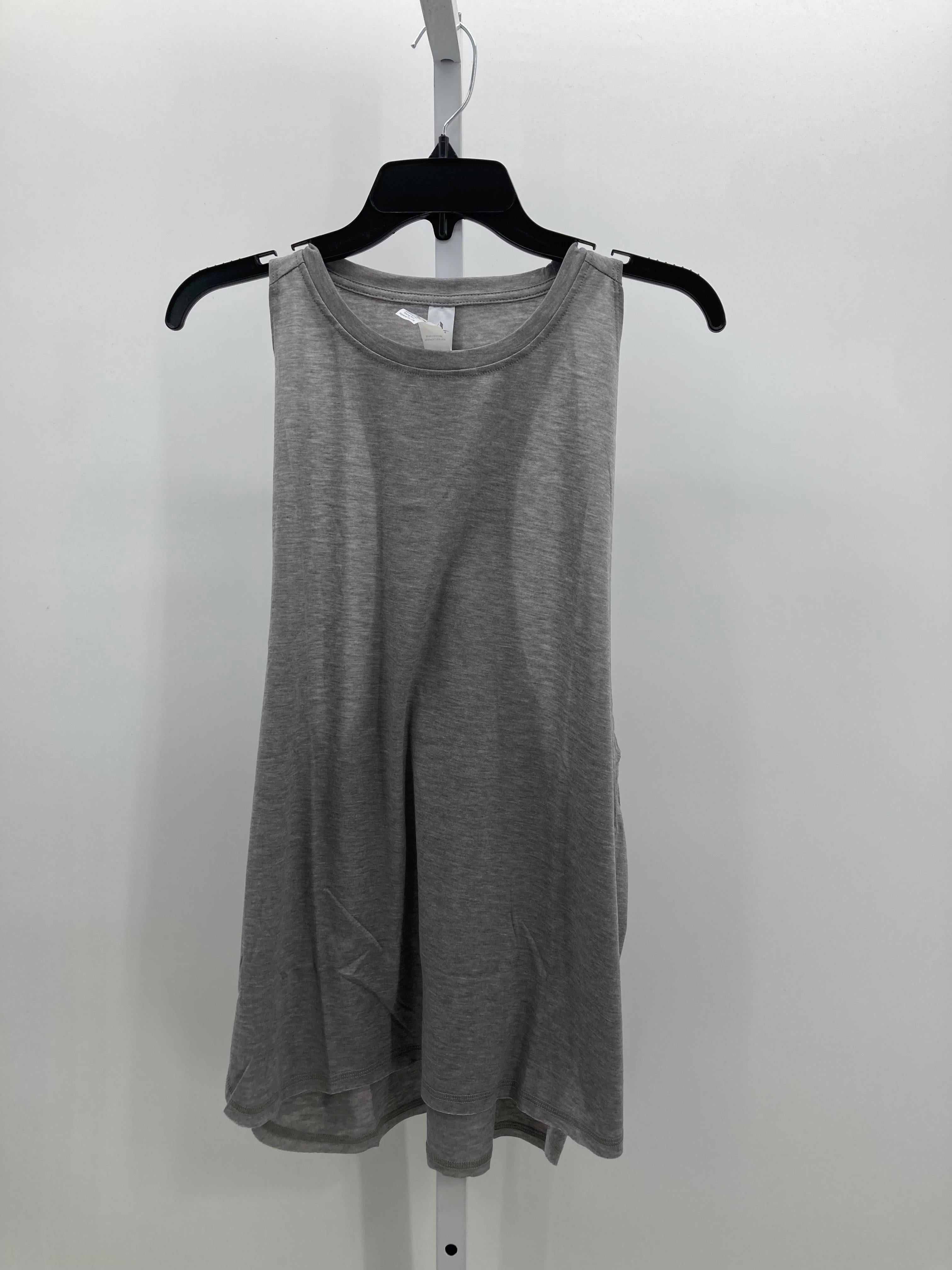 Size Extra Large Misses Tank