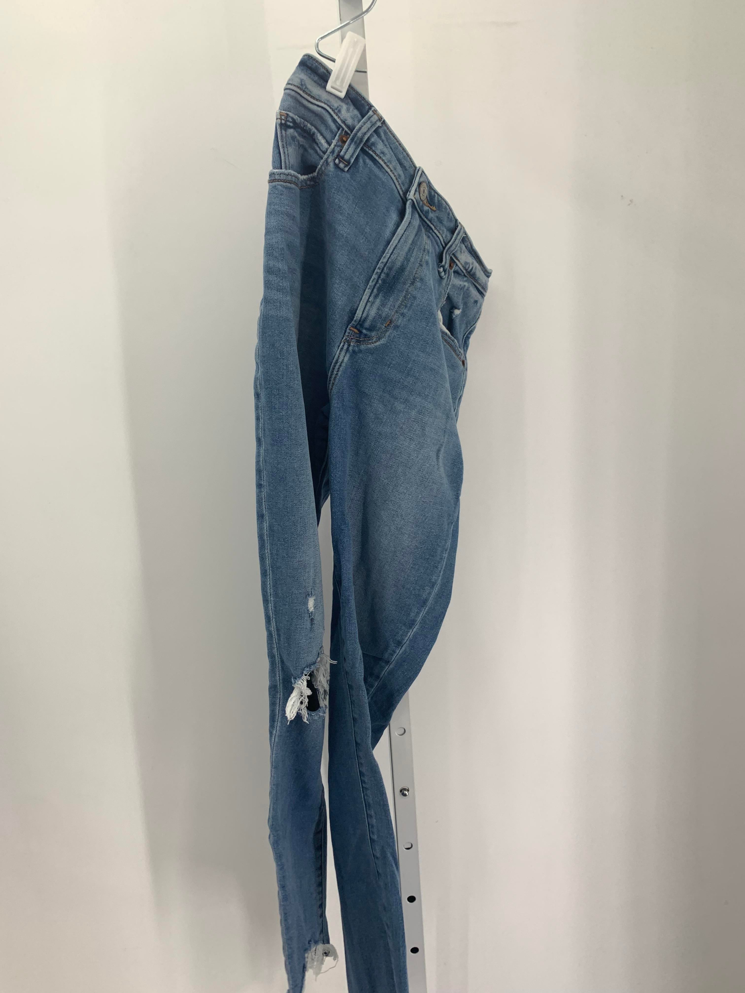 Abercrombie Size 2 Long Juniors Jeans
